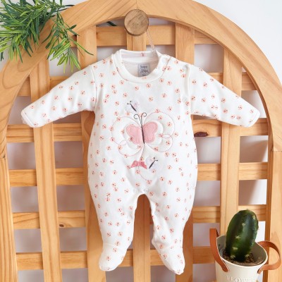 Macacão Malha Trape Zape - Borboleta e Borboletinhas - Off White e Rose